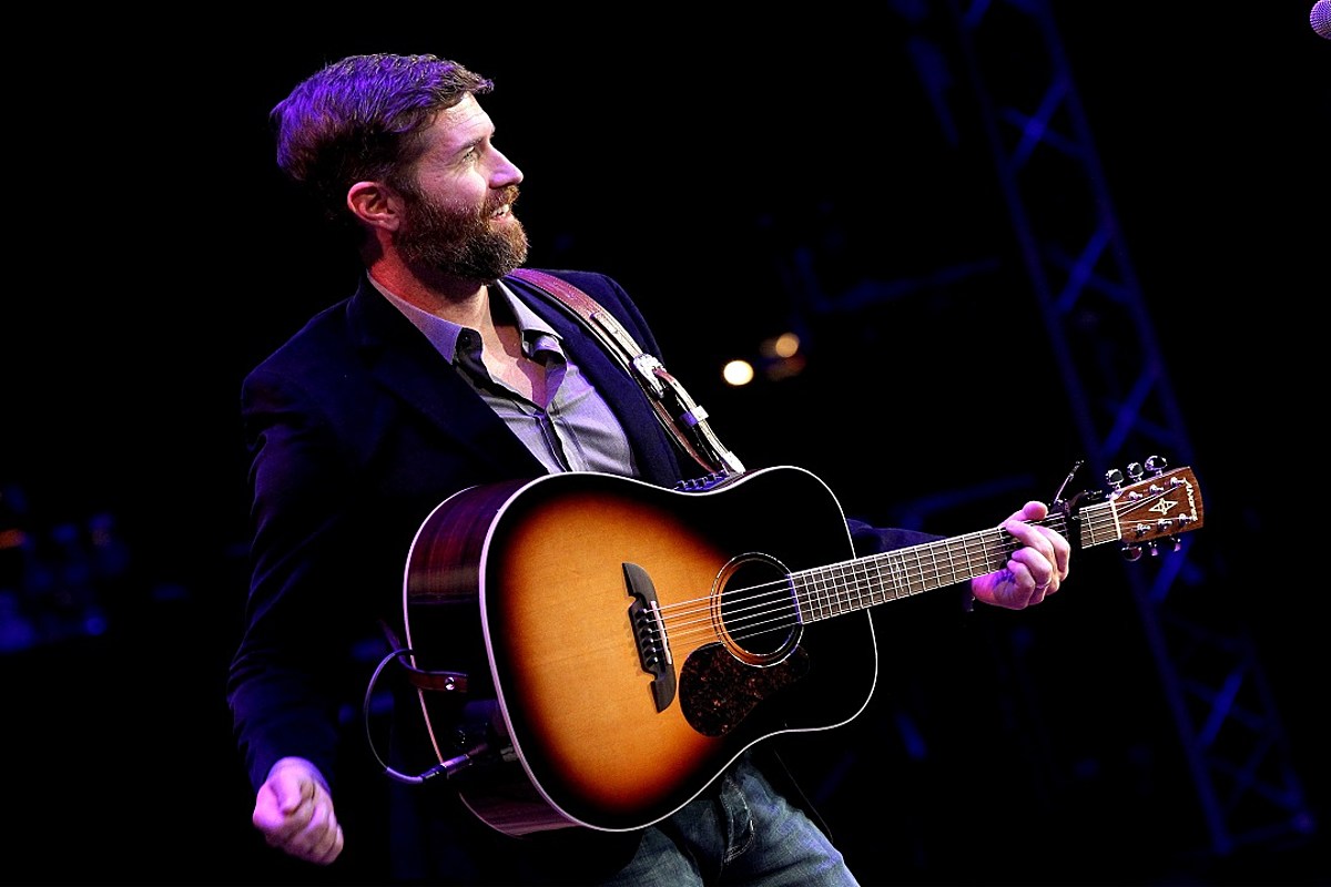 JOSH TURNER OSLAVUJE 20.VÝROČÍ VELKÝM TURNÉ