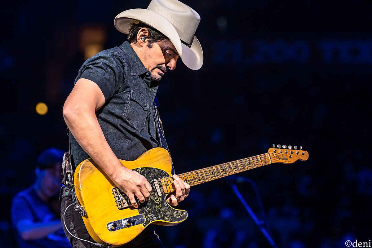 BRAD PAISLEY NA TURNÉ V EVROPĚ V ROCE 2024